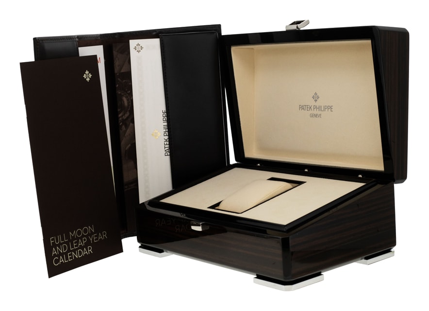 Patek Philippe Annual Calendar 4947G-001 Image 5